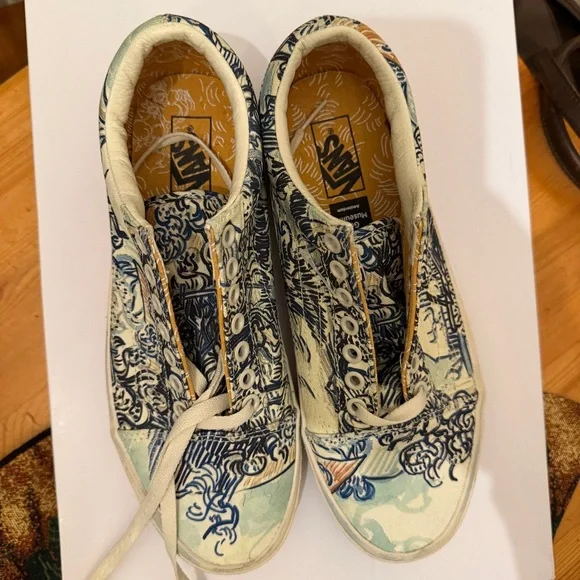 New without box Vincent Van Gogh Museum Vans old skool women 9.5 men’s 8 - Picture 8 of 8